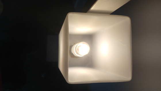 Image 1 of Vloerlamp Met Vierkante Melkglazen Kapjes