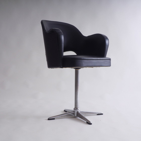 Image 1 of Vintage zwarte fauteuil