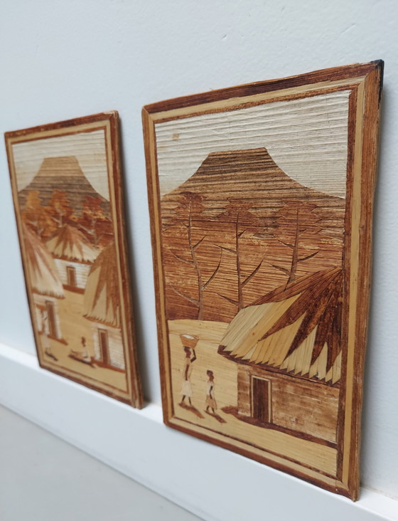 Image 1 of 2 Stuks Vintage Afrikaanse Bamboe Kunstwerkjes .