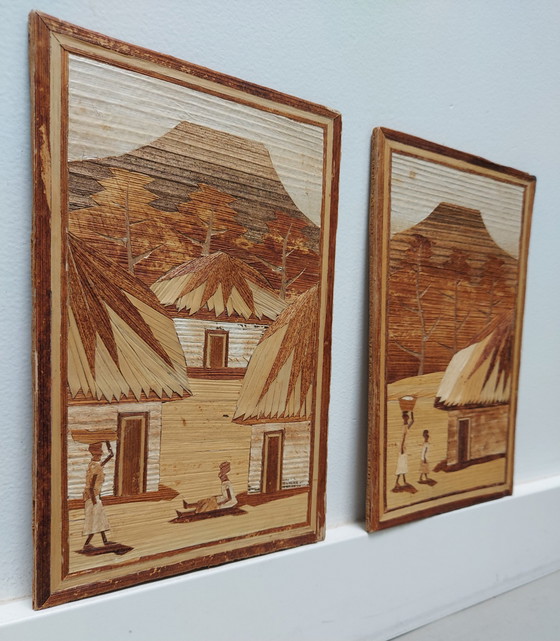 Image 1 of 2 Stuks Vintage Afrikaanse Bamboe Kunstwerkjes .