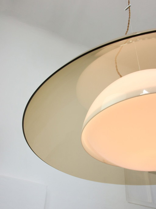 Zeldzame Ufo ruimtetijdperk lamp van Guzzini in lichtbruin, 1970S