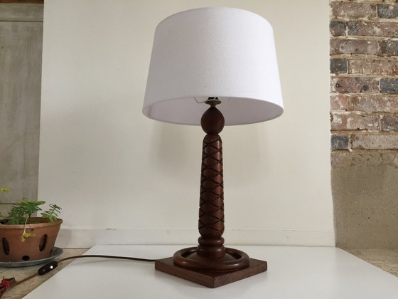 Image 1 of Art Deco Gesneden Rozenhouten Lamp