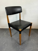 Set van 6 zeer comfortabele stoelen in goede staat