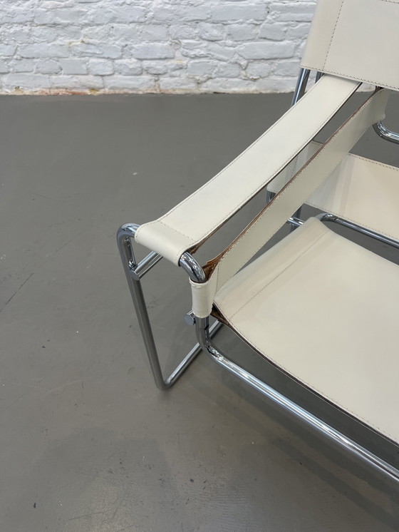 Image 1 of Gavina Wassily Stoel Marcel Breuer clubfauteuil B3