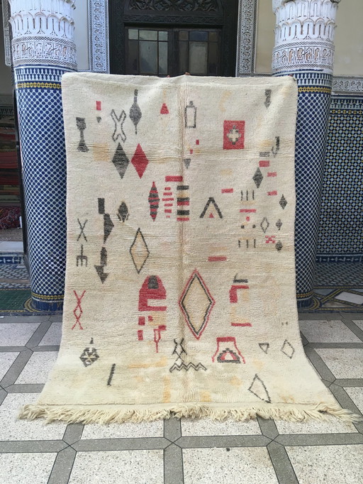 Boujaad Berber Tapijt 260 Cm X 170 Cm