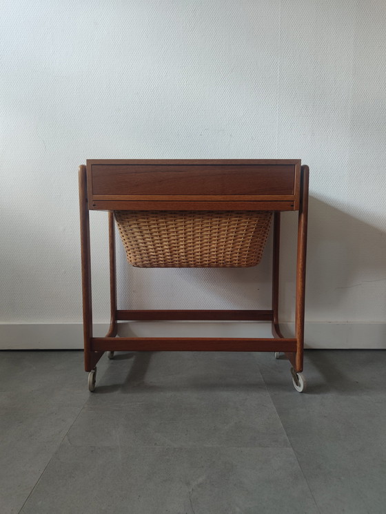 Image 1 of Vintage Deense bijzettafel/trolley in teak