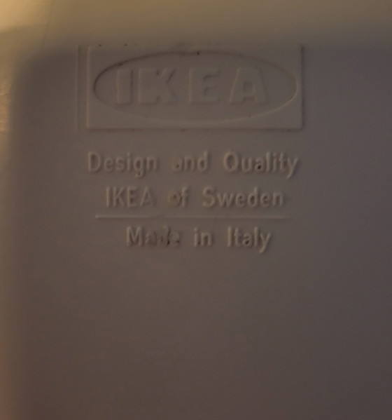 Image 1 of 4 Ikea - Niels Gammelgaard - model Isak - PostModern jaren '80.