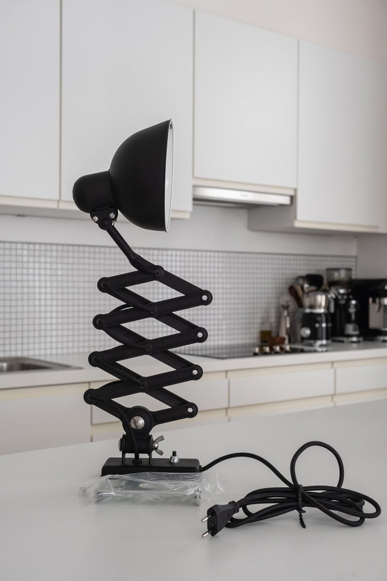 Image 1 of Fritz Hansen Kaiser Idell Wandlamp - Nieuw