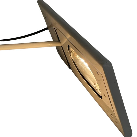 Image 1 of Ca. 1970's - Wandlamp met verstelbare arm en kap - Wit