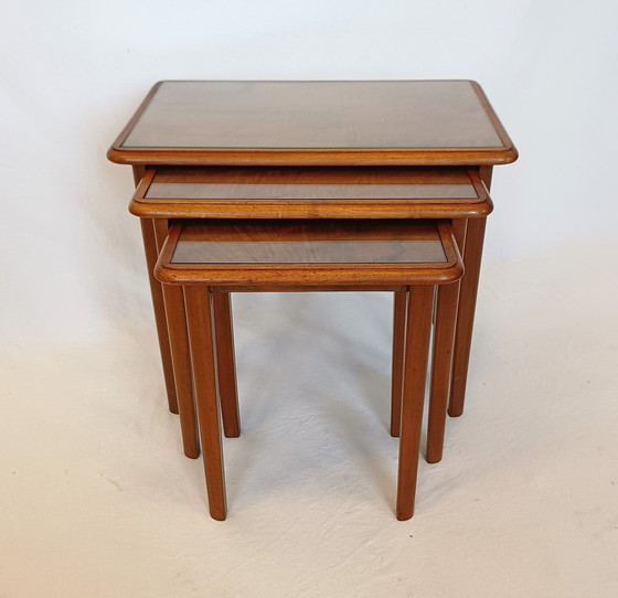 Image 1 of 3x Vintage nest tafels