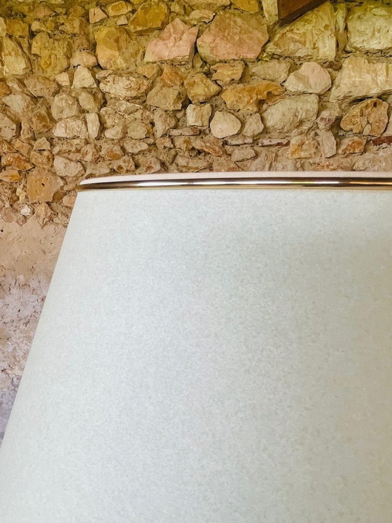 Image 1 of Vintage staande lamp met verguld messing decor op driepoot, 1960S