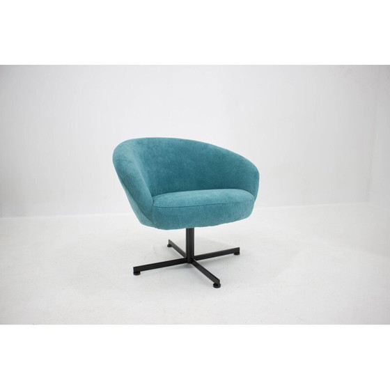 Image 1 of Vintage blauwe draaifauteuil, Tsjecho-Slowakije 1970