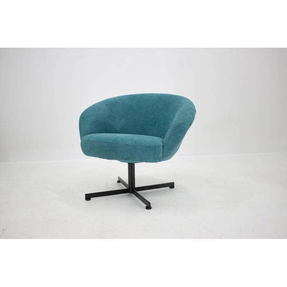 Image 1 of Vintage blauwe draaifauteuil, Tsjecho-Slowakije 1970