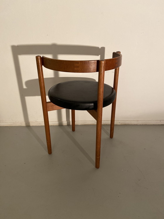 Image 1 of Hugo Frandsen stoel met ronde rugleuning