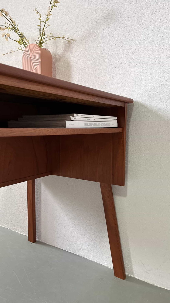 Image 1 of Vintage bureau 2 kanten 