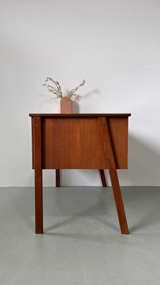 Image 1 of Vintage bureau 2 kanten 