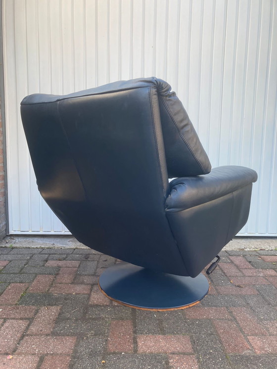 Image 1 of Lederen fauteuil van Leolux