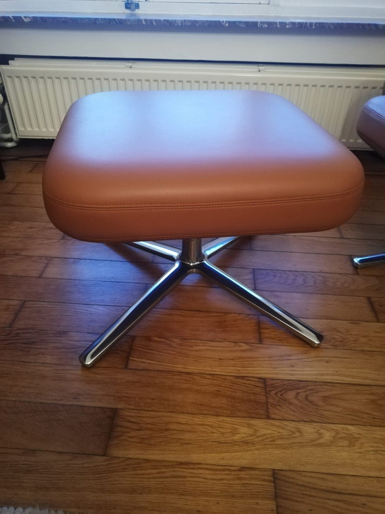 Image 1 of Vitra Rest + Ottoman