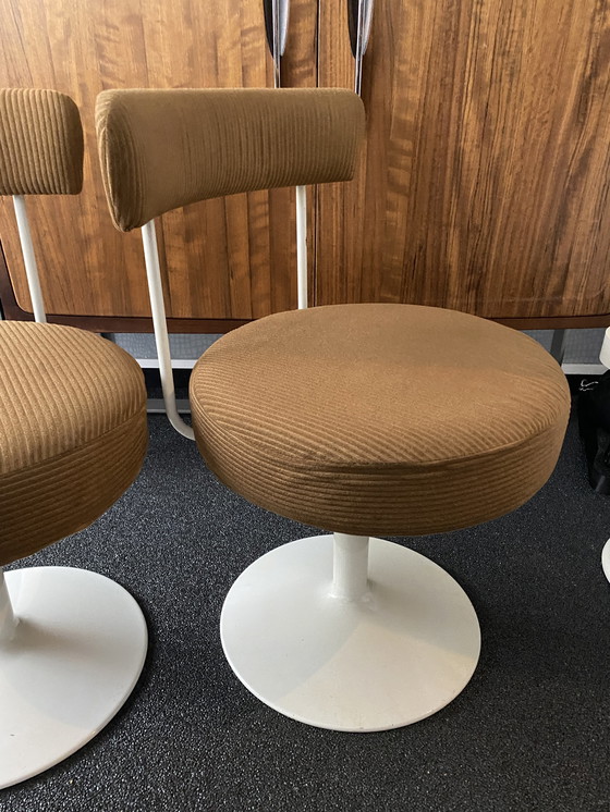 Image 1 of 2 stuks space age swivel stoelen