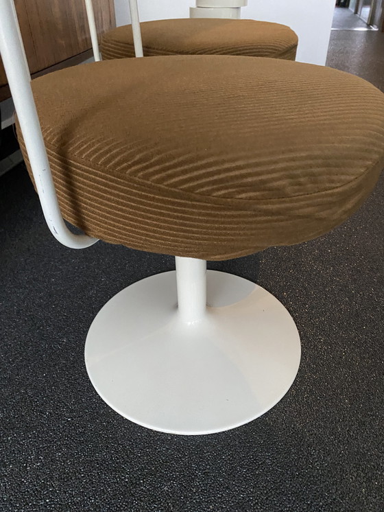 Image 1 of 2 stuks space age swivel stoelen