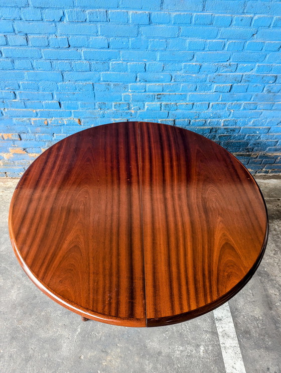 Image 1 of Vintage Eettafel Ovaal Teak Uitschuifbaar