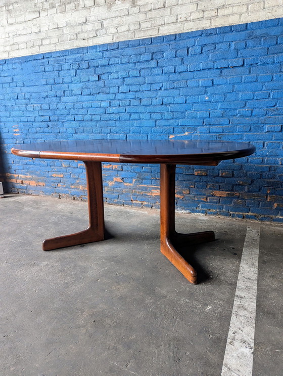 Image 1 of Vintage Eettafel Ovaal Teak Uitschuifbaar