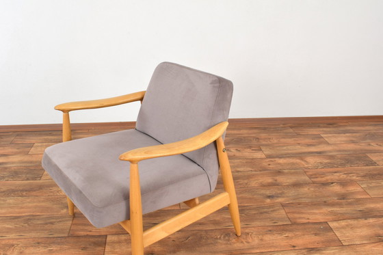 Image 1 of Mid Century Poolse lounge stoelen van J. Kędziorek, 1960S. Set van 2.