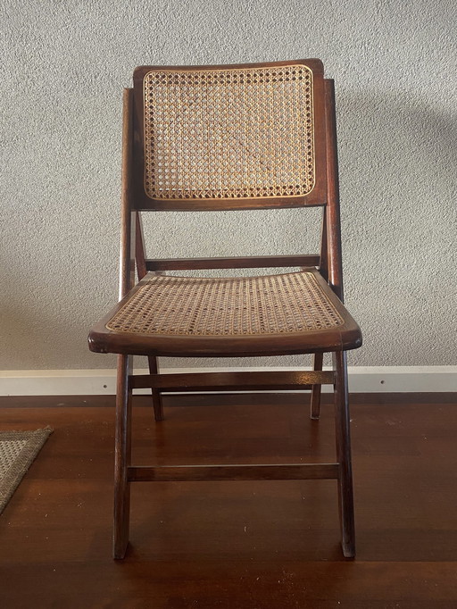 Vintage Klapstoel Met Rotan Zitting En Rugleuningen