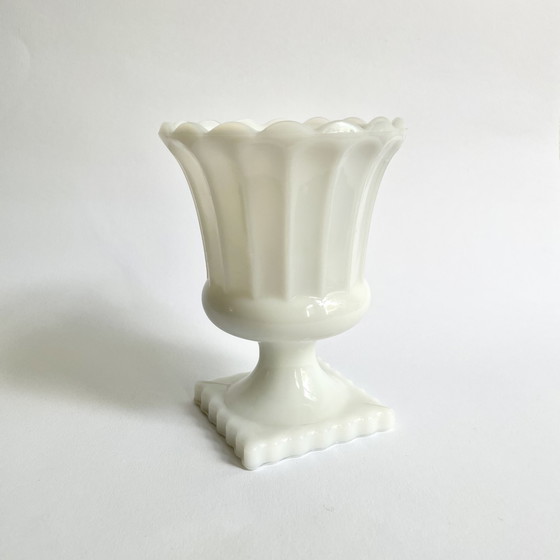 Image 1 of Vintage melkglas vaas