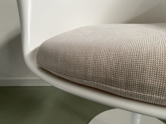 Image 1 of Vervangend Kussen Tulip Armchair - Creme kleur