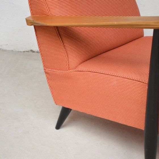 Image 1 of Paar vintage oranje stoffen fauteuils met voetenbank, 1960