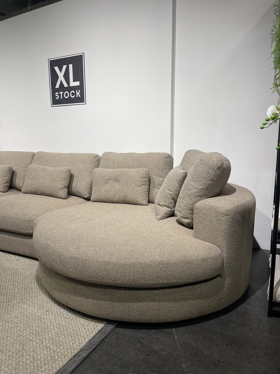 Image 1 of Xl Stock Lounge Bank