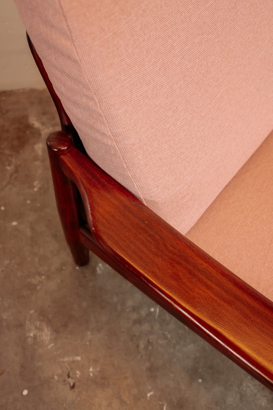 Image 1 of Vintage Teakhouten Jaren 60 Fauteuil - Nieuw Bekleed Lichtroze