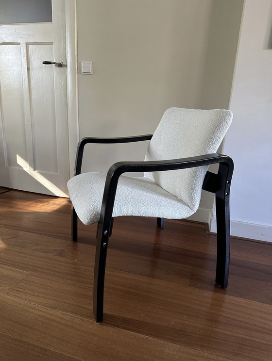 Image 1 of Vintage bouclé fauteuil