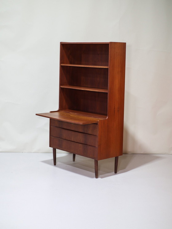 Image 1 of Boekenkast Secretaire Lades Vintage Deens Teak