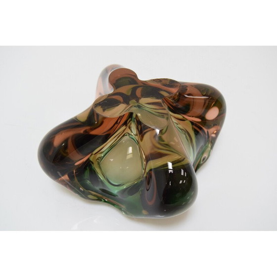 Image 1 of Vintage asbak in metallurgisch glas van Glasswork Novy Bor, Tsjecho-Slowakije 1960