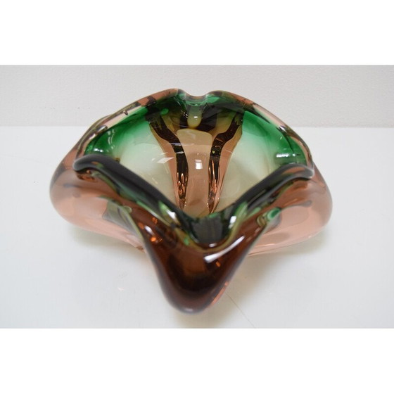 Image 1 of Vintage asbak in metallurgisch glas van Glasswork Novy Bor, Tsjecho-Slowakije 1960
