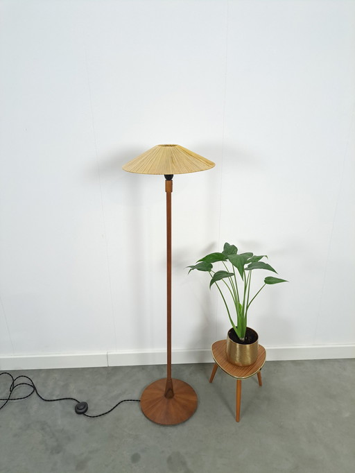 Staande Lamp Met Notenfineer En Stoffen Draad Kap, Vloerlamp