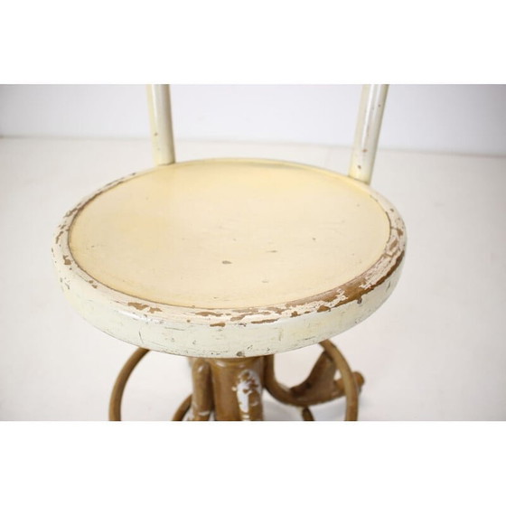 Image 1 of Houten vintage in hoogte verstelbare fauteuil, Tsjecho-Slowakije jaren 1920