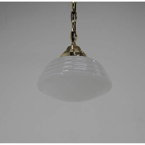 Image 1 of Vintage Art nouveau hanglamp van messing en opaalglas, jaren 1920
