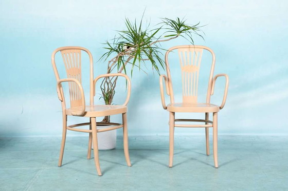 Image 1 of Set van twee houten armstoelen Thonet stijl, vintage retro