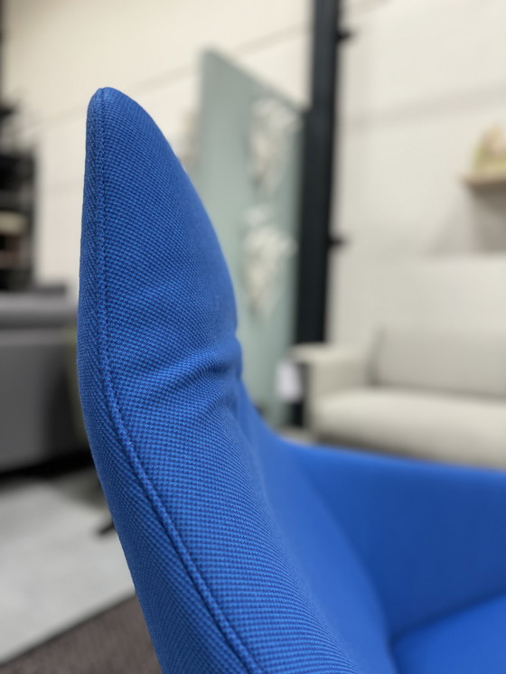 Image 1 of Montis Enzo Fauteuil blauw stof