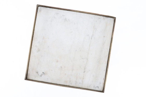 Image 1 of Vintage Frans Empire nachtkastje in hout met marmeren blad, 1950S