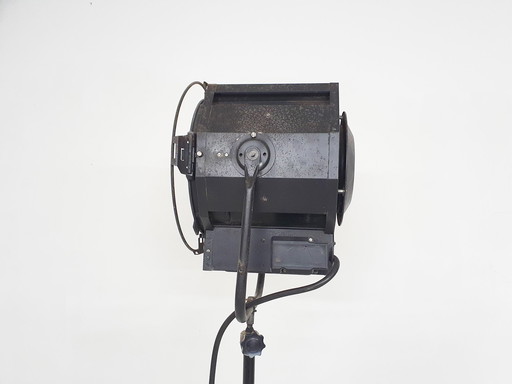 Industriële vintage filmstudio of theaterlamp met metalen standaard van ADB