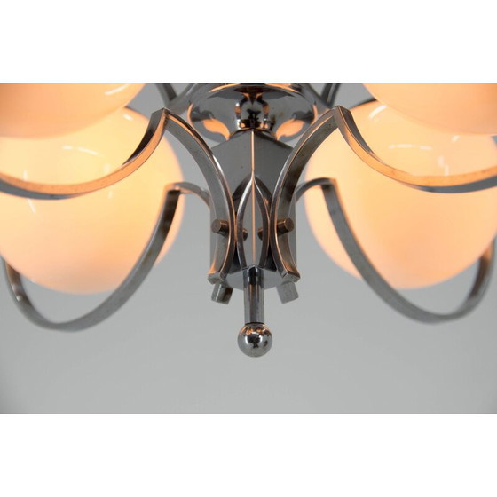 Image 1 of Vintage Art Deco kroonluchter in opaal glas en hout, 1930