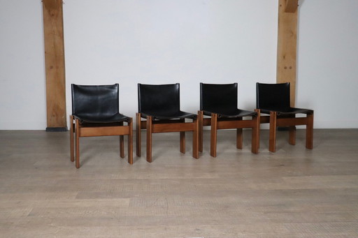 Set van 4 Monnik Eetkamerstoelen Door Afra en Tobia Scarpa Voor Molteni Italië 1974