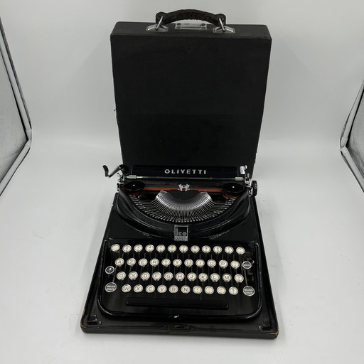 Olivetti Ico Schrijfmachine