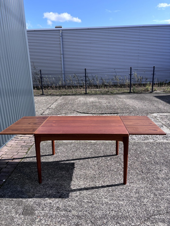 Image 1 of Vintage Teak Eettafel Uitschuifbaar 