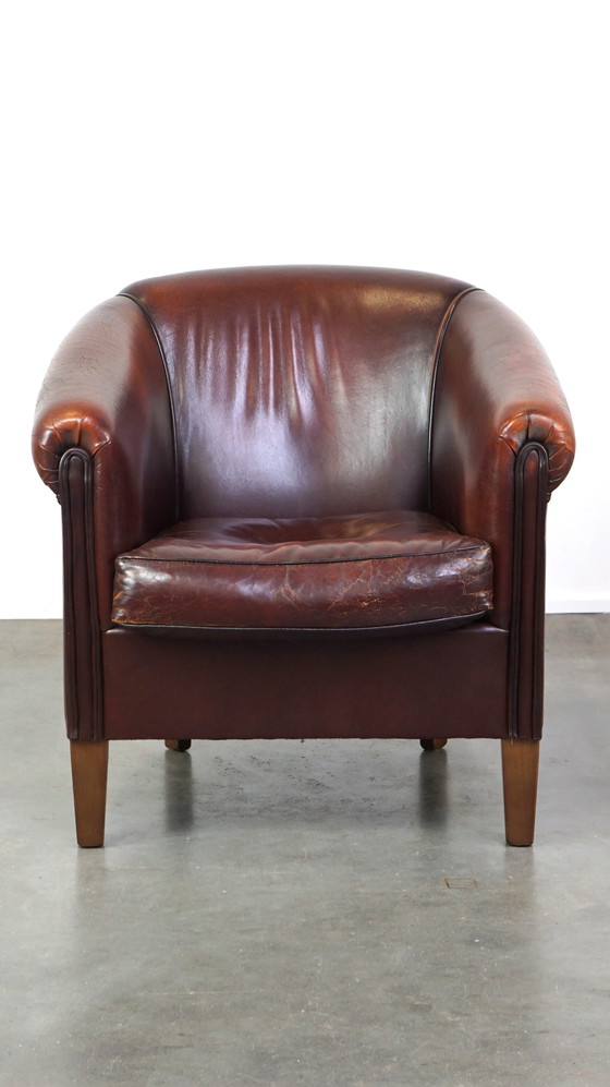 Image 1 of Clubfauteuil van schapenleer met patina