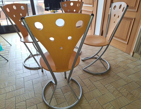 Image 1 of Vintage Tafel Met 4 Stoelen In Nieuwstaat!